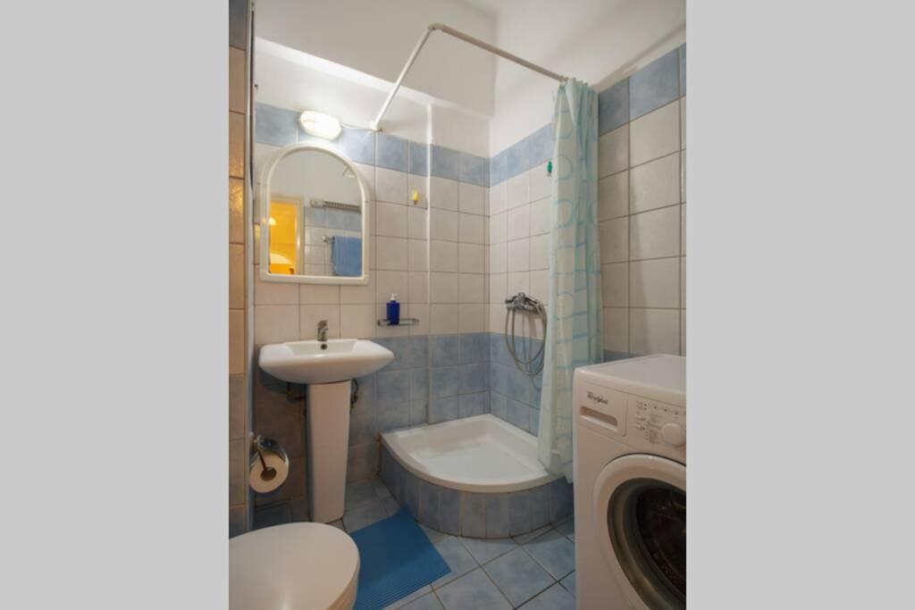 Anthia Sunny Apartment In Kanoni Екстериор снимка